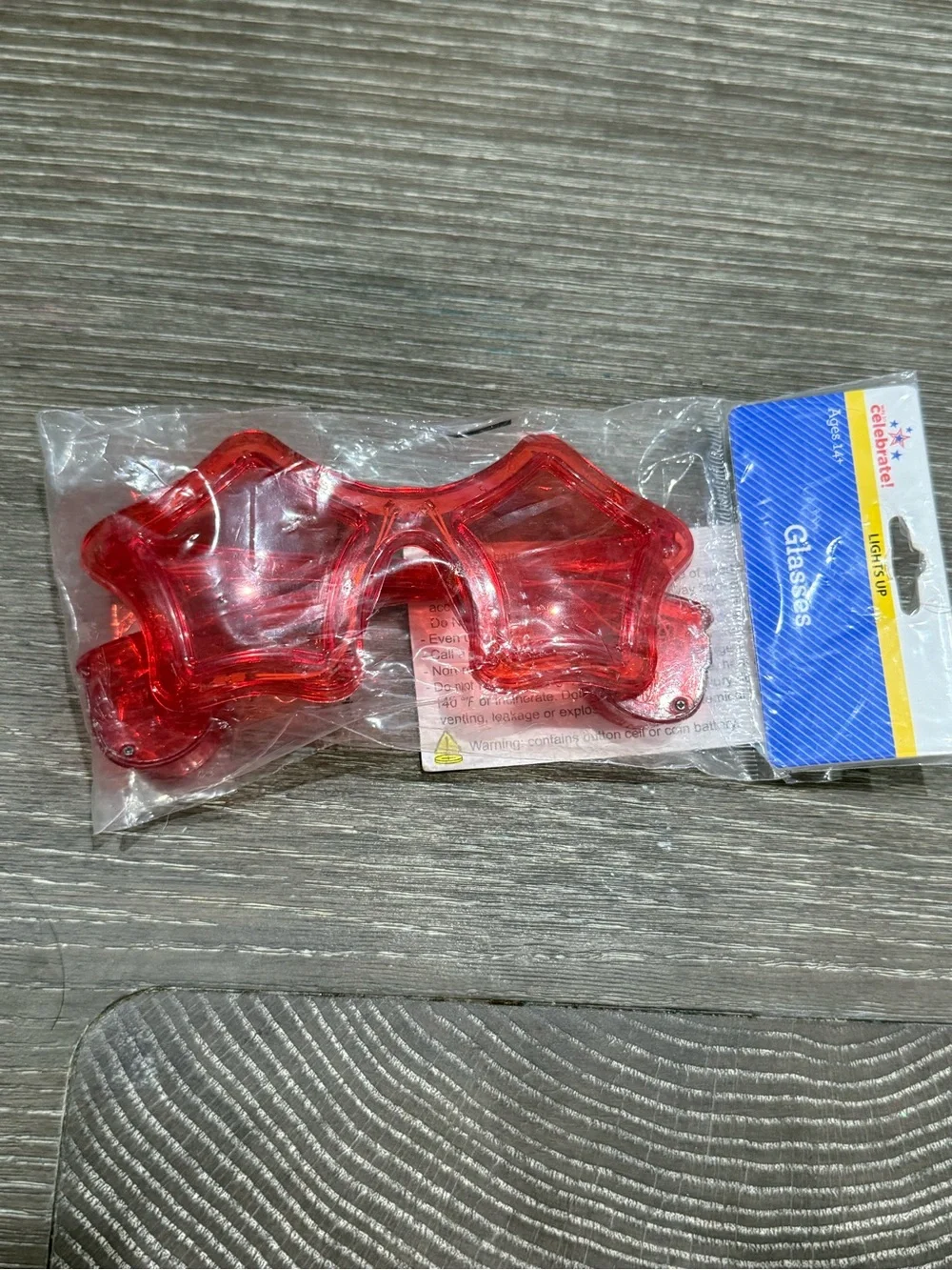 NWT Celebrate! Light-Up Star Glasses - Red